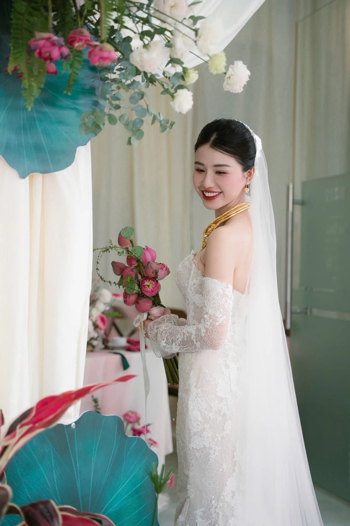 Trang điểm cô dâu — 08